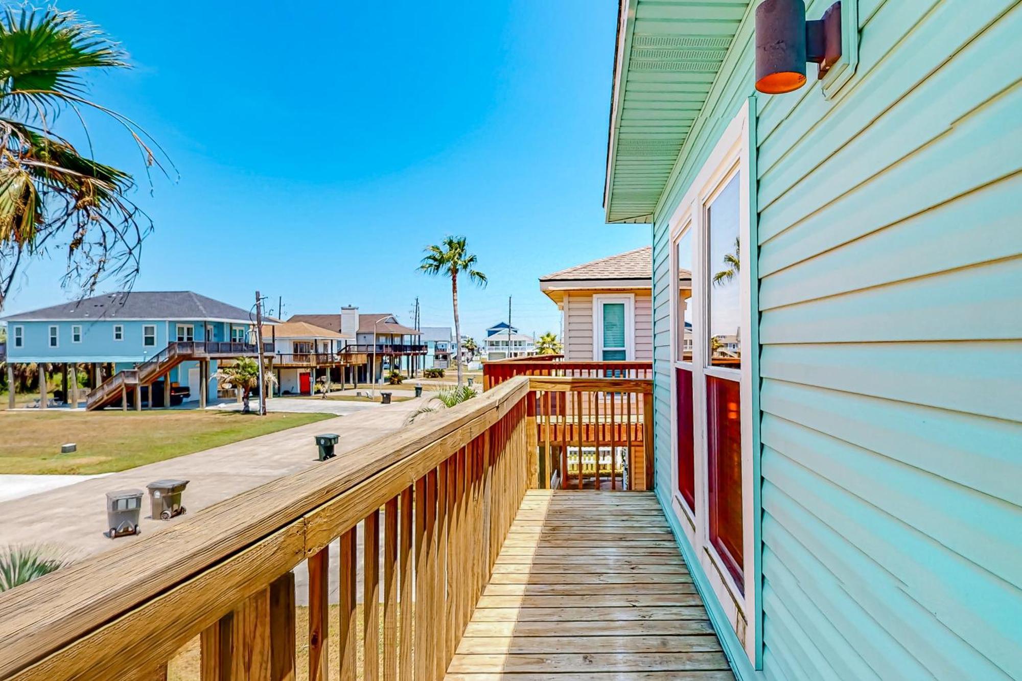 Villa Smiles In Isla Del Sol Galveston Exterior foto